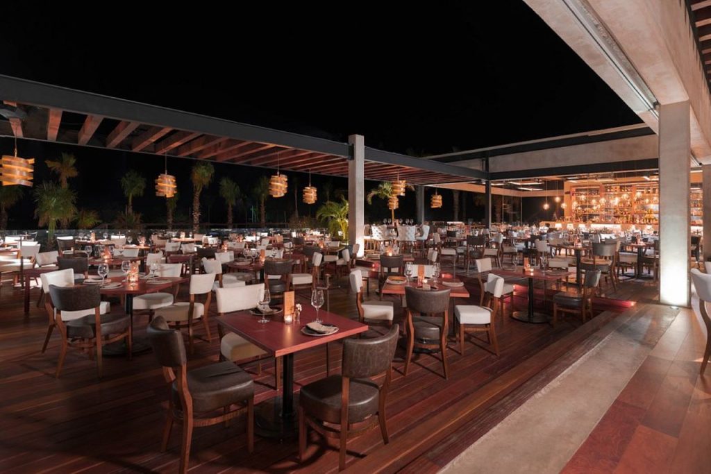 Reservations at RosaNegra Cabo