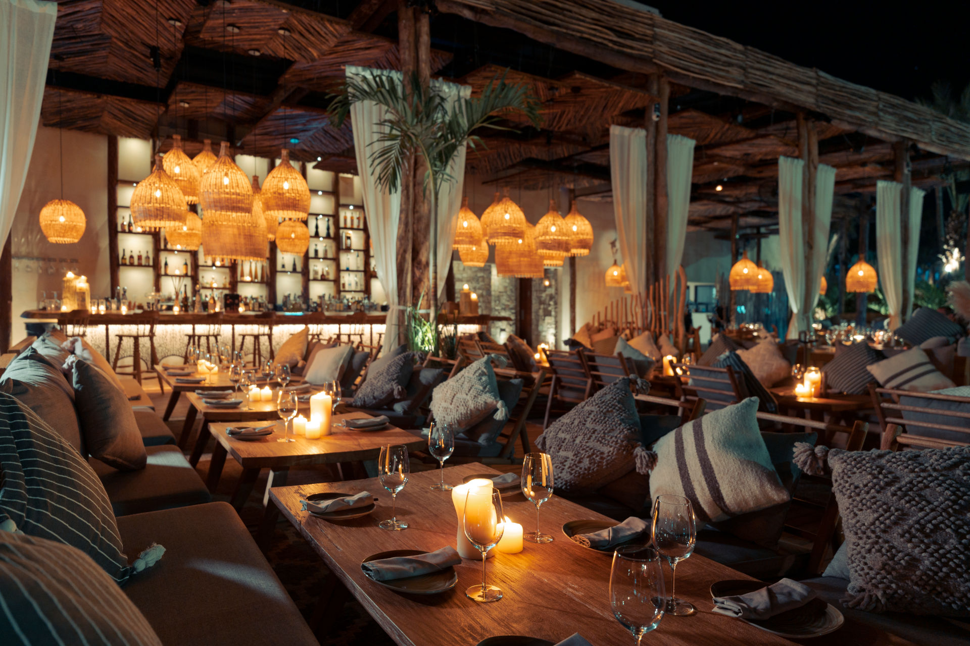 ​Chambao Los Cabos steakhouse dining