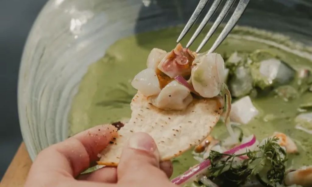 Exclusive dining at Tamara Beach Club